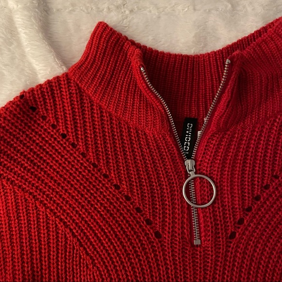 Red Sweater - Picture 5 of 6